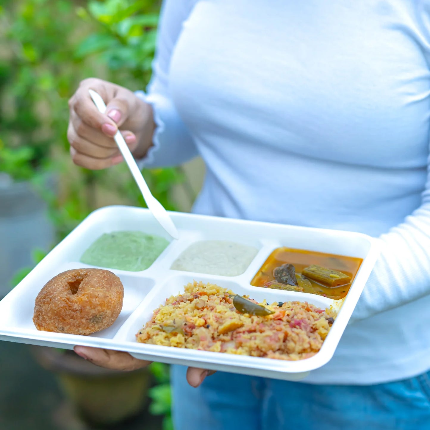 Alternuts 5 Compartment Disposable Meal Tray